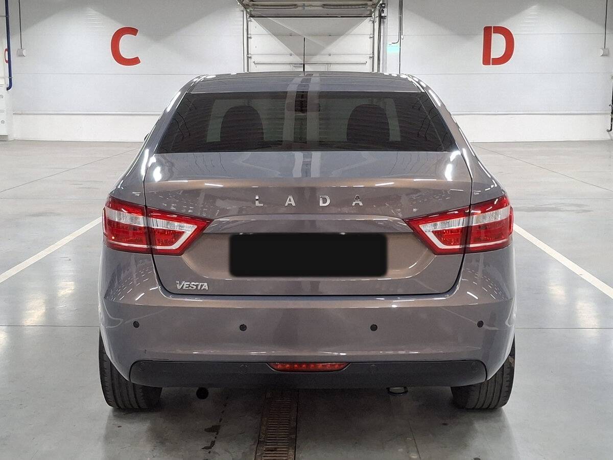 Lada (ВАЗ) Vesta с пробегом — 2019 год. Фото: #5