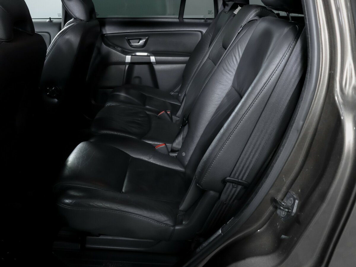 Volvo XC90 с пробегом — 2012 год. Фото: #9