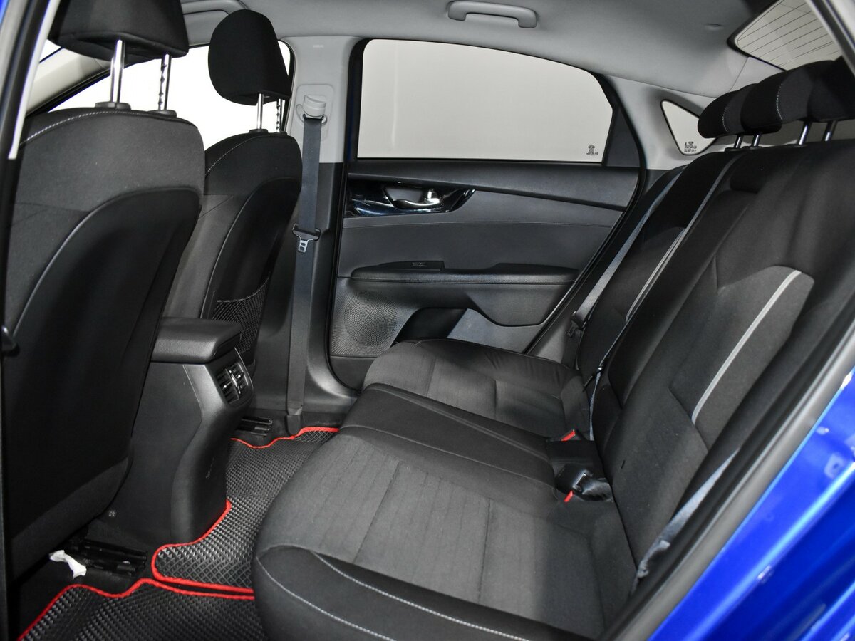 Kia Cerato с пробегом — 2021 год. Фото: #8