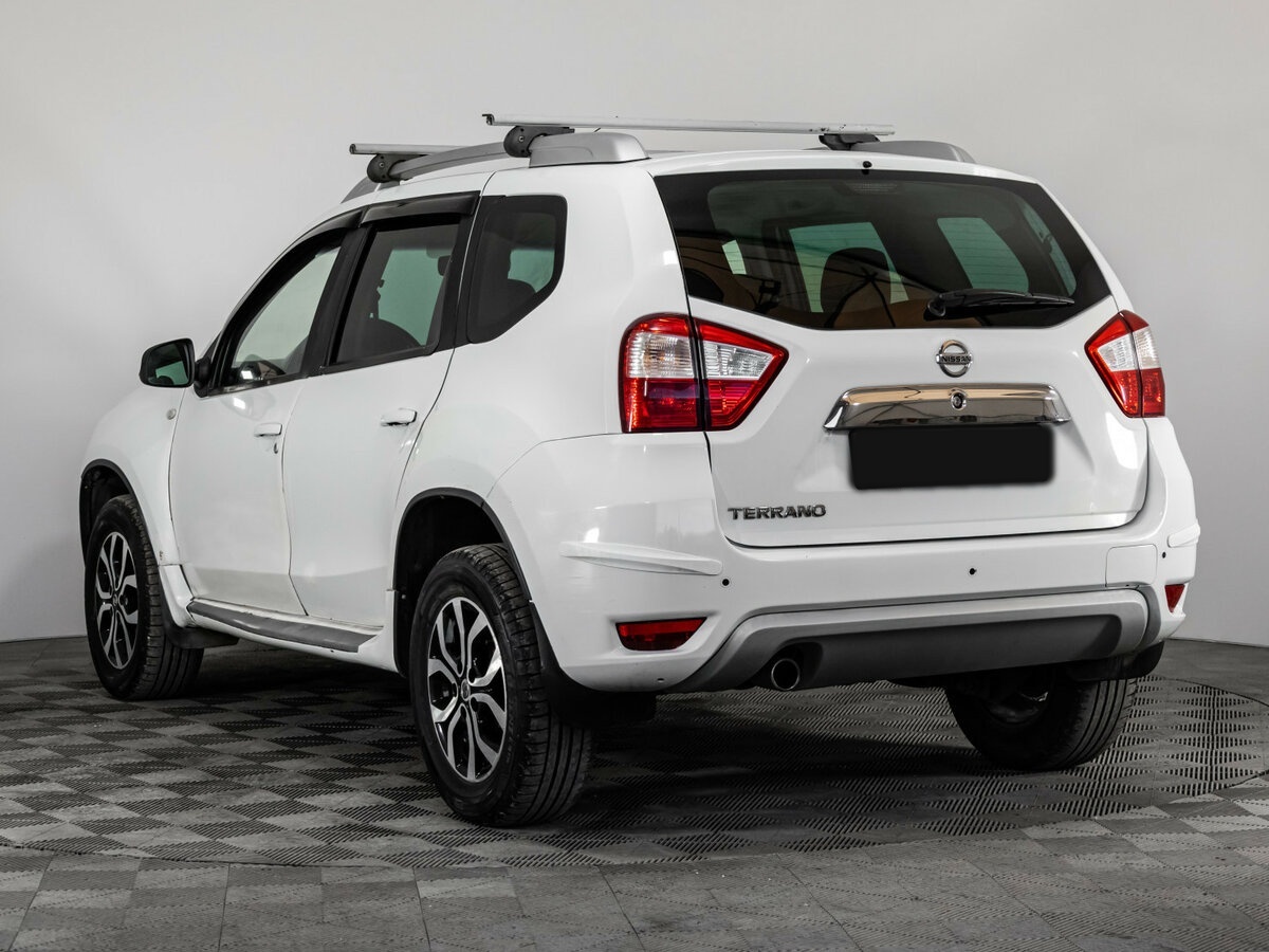 Nissan Terrano с пробегом — 2014 год. Фото: #5