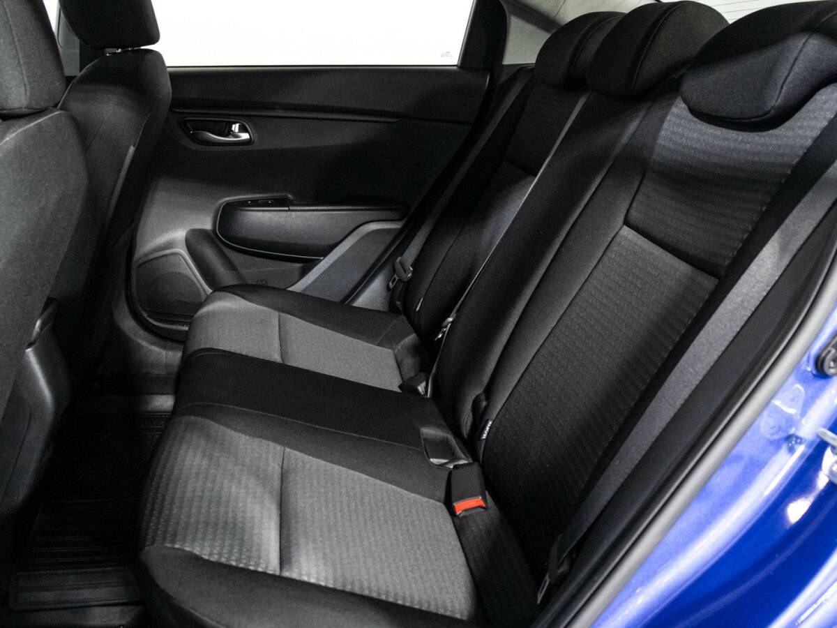 Kia Rio с пробегом — 2020 год. Фото: #10