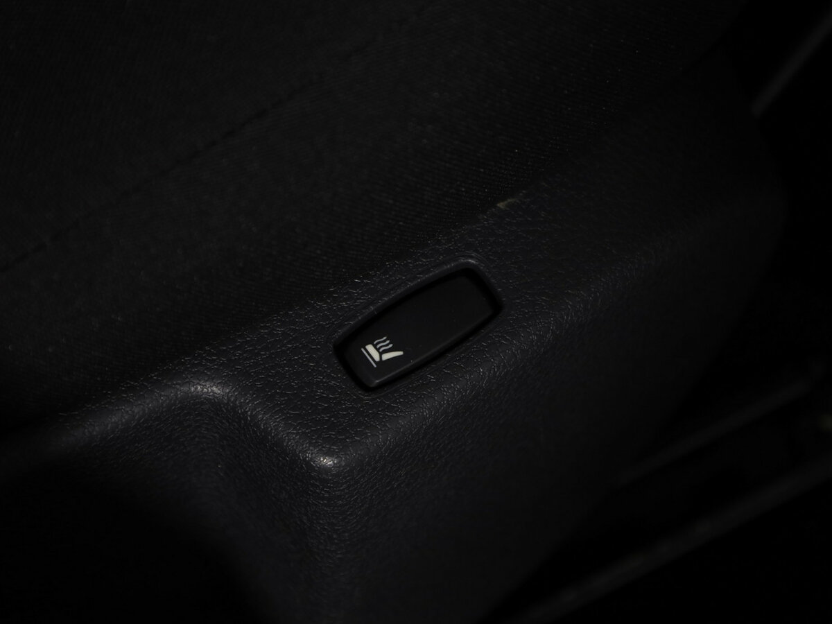 Renault Logan с пробегом — 2015 год. Фото: #19