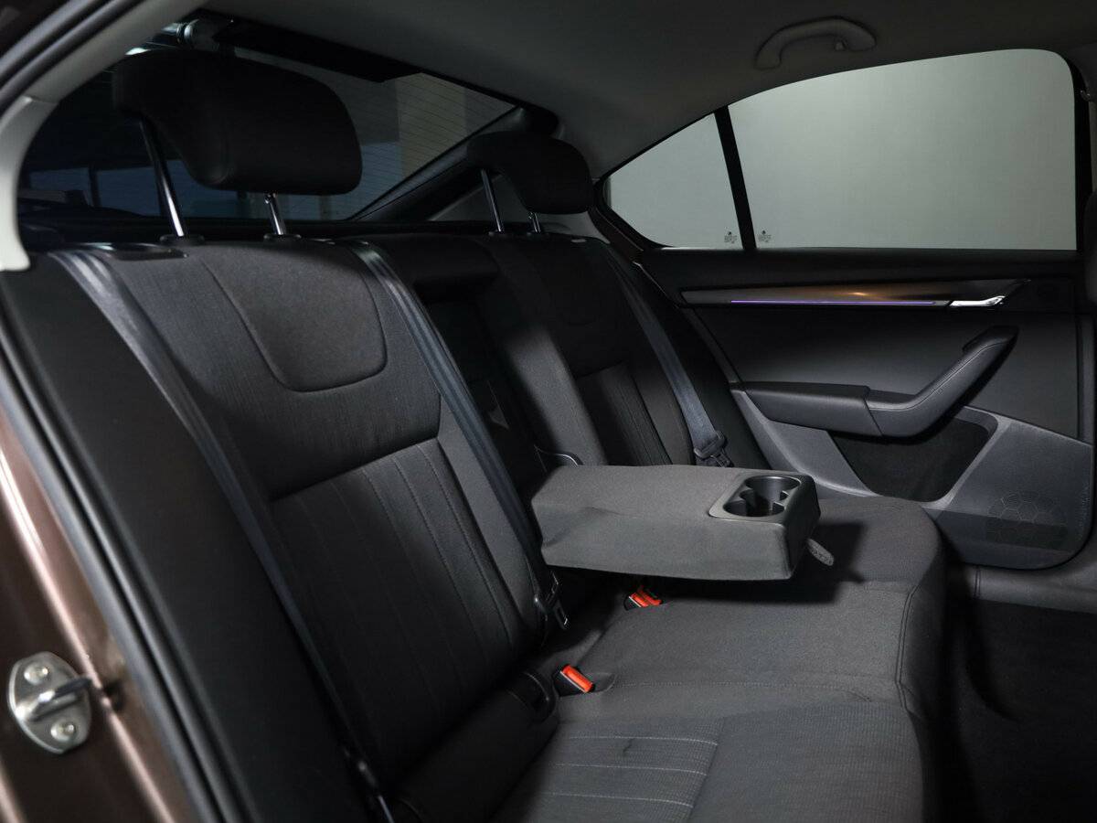 Skoda Octavia с пробегом — 2017 год. Фото: #11