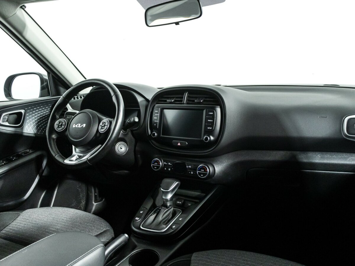 Kia Soul с пробегом — 2022 год. Фото: #8