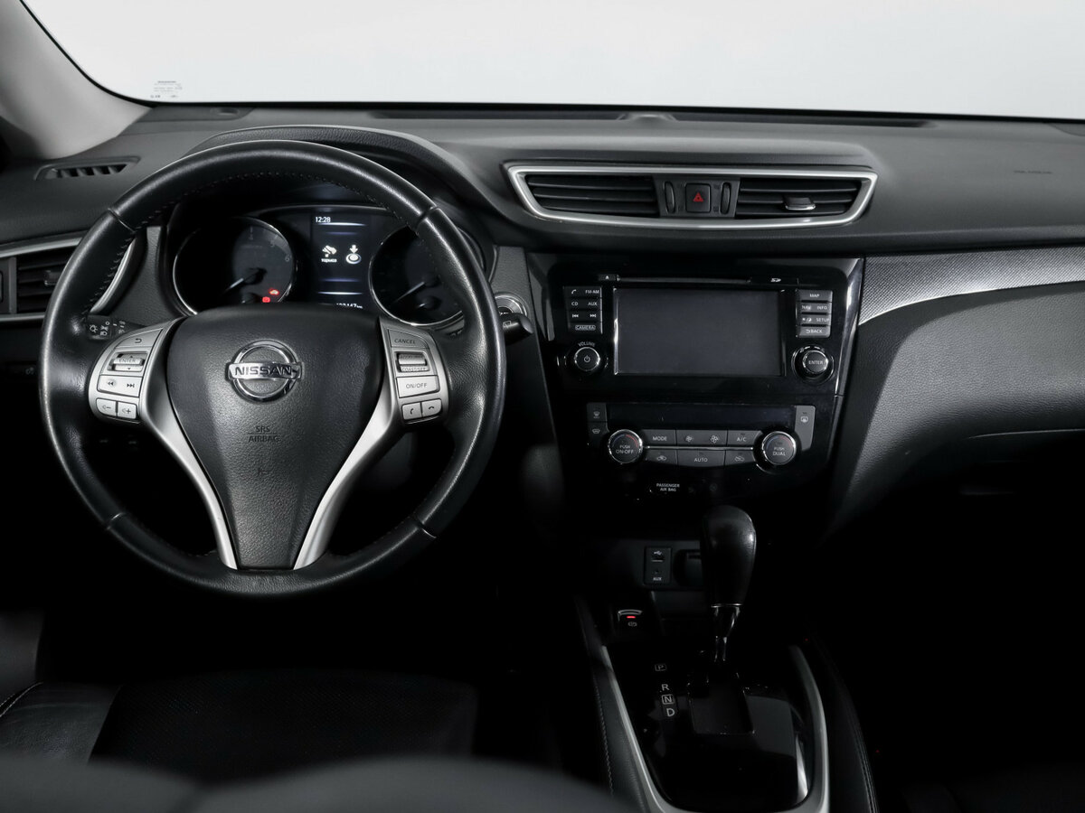 Nissan X-Trail с пробегом — 2016 год. Фото: #11