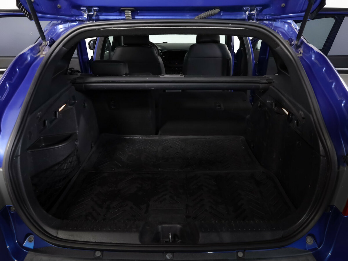 Lada (ВАЗ) Vesta с пробегом — 2021 год. Фото: #21