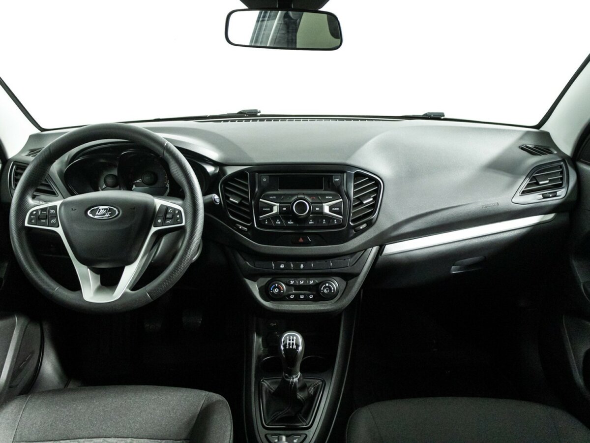 Lada (ВАЗ) Vesta с пробегом — 2020 год. Фото: #12