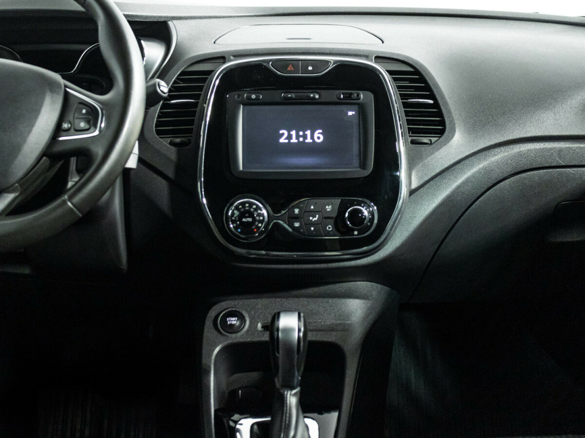 Renault Kaptur с пробегом — 2017 год. Фото: #13