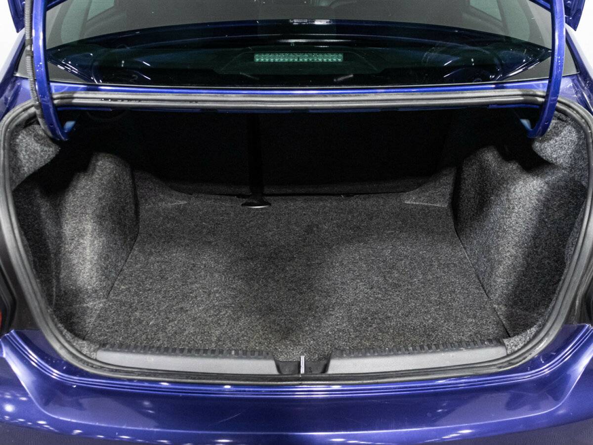 Volkswagen Polo с пробегом — 2020 год. Фото: #13