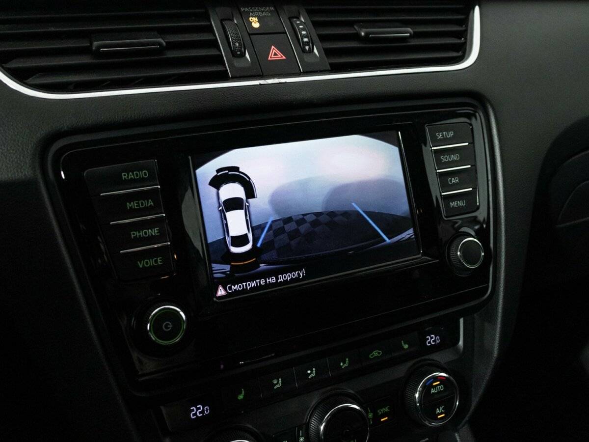 Skoda Octavia с пробегом — 2015 год. Фото: #12