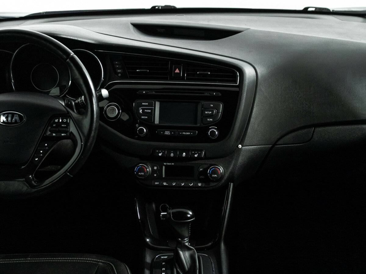 Kia Ceed с пробегом — 2015 год. Фото: #13