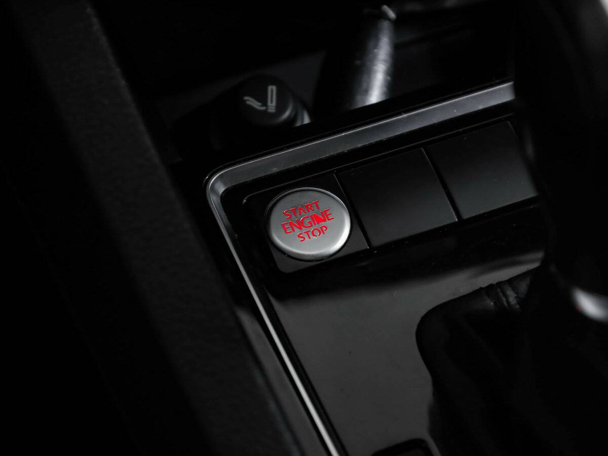 Volkswagen Jetta с пробегом — 2017 год. Фото: #18