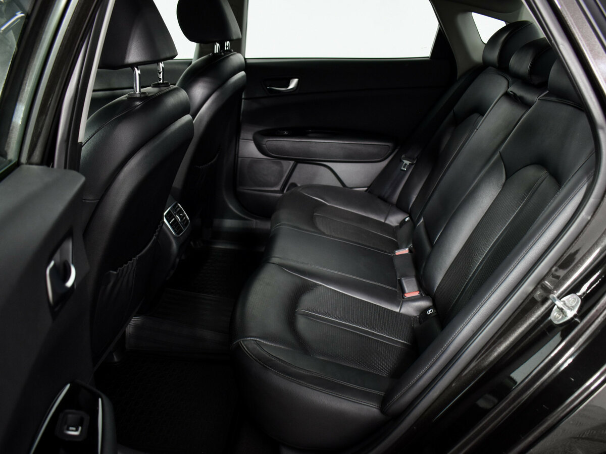 Kia Optima с пробегом — 2017 год. Фото: #8