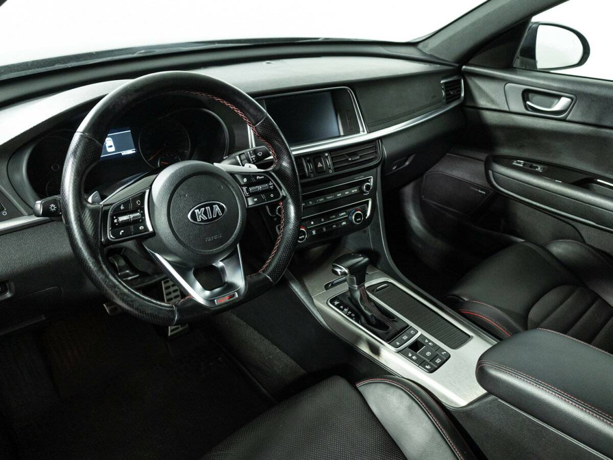 Kia Optima с пробегом — 2019 год. Фото: #9
