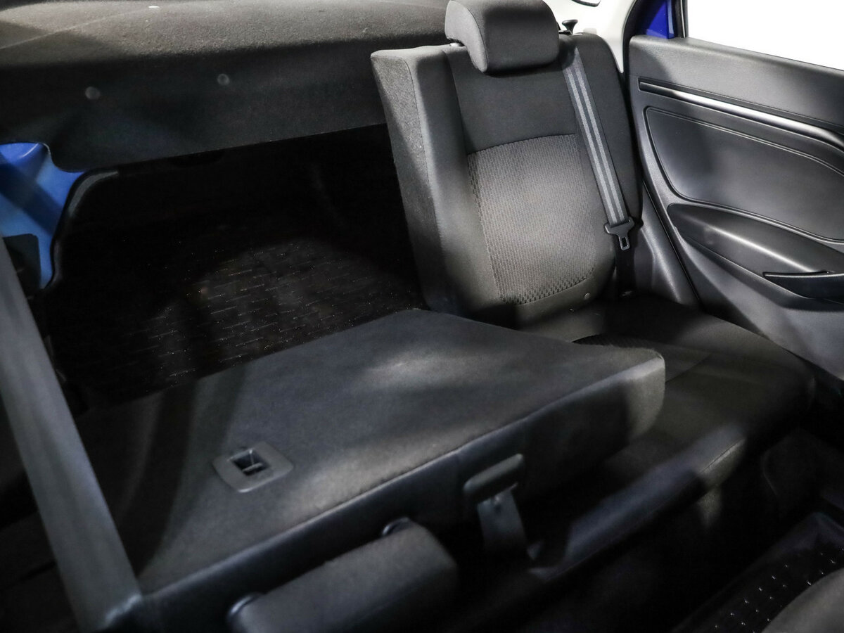 Lada (ВАЗ) Vesta с пробегом — 2020 год. Фото: #20