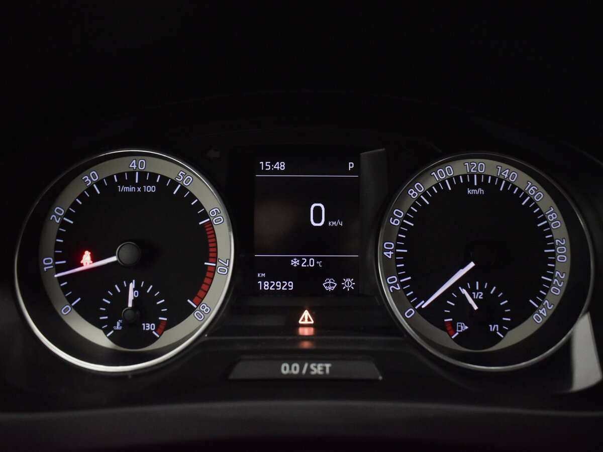 Skoda Rapid с пробегом — 2017 год. Фото: #18