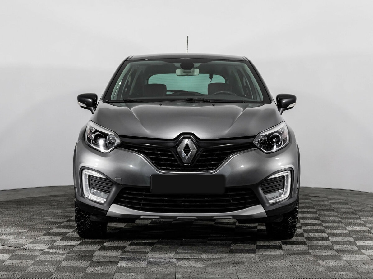 Renault Kaptur с пробегом — 2017 год. Фото: #1