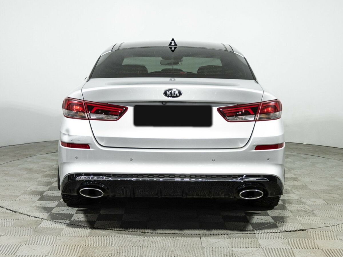 Kia Optima с пробегом — 2018 год. Фото: #5